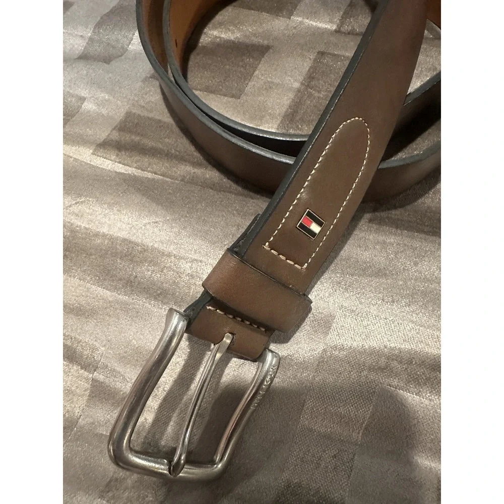Tommy Hilfiger Belt Mens 36/90 Brown Imitation Leather Silver‎ Buckle Flag Logo